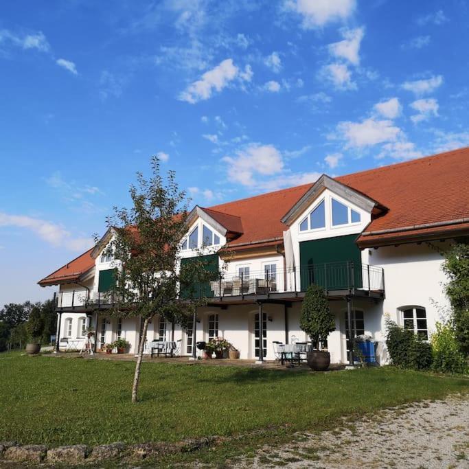 Gutshof Ferienwohnung In Seenaehe Dießen am Ammersee 外观 照片