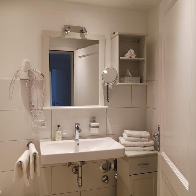 Gutshof Ferienwohnung In Seenaehe Dießen am Ammersee 外观 照片